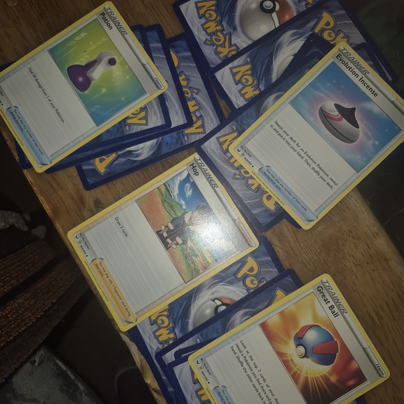 Pokemon Trading Card Set - Multicolor - Picture 4 of 17